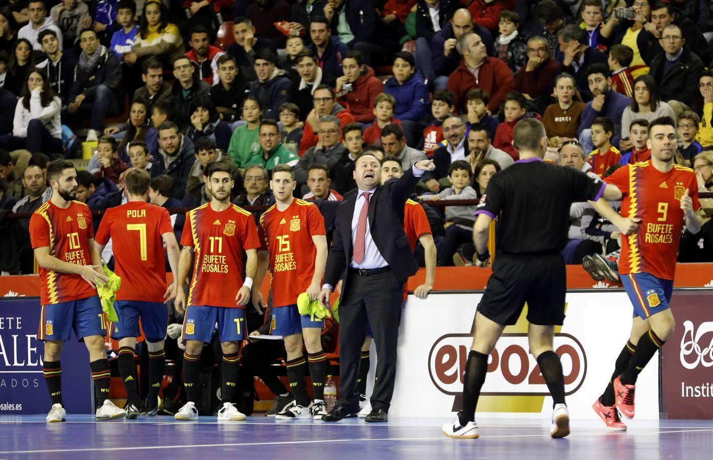 La victoria de España a Hungría por 7-0 en Fútbol Sala, en imágenes