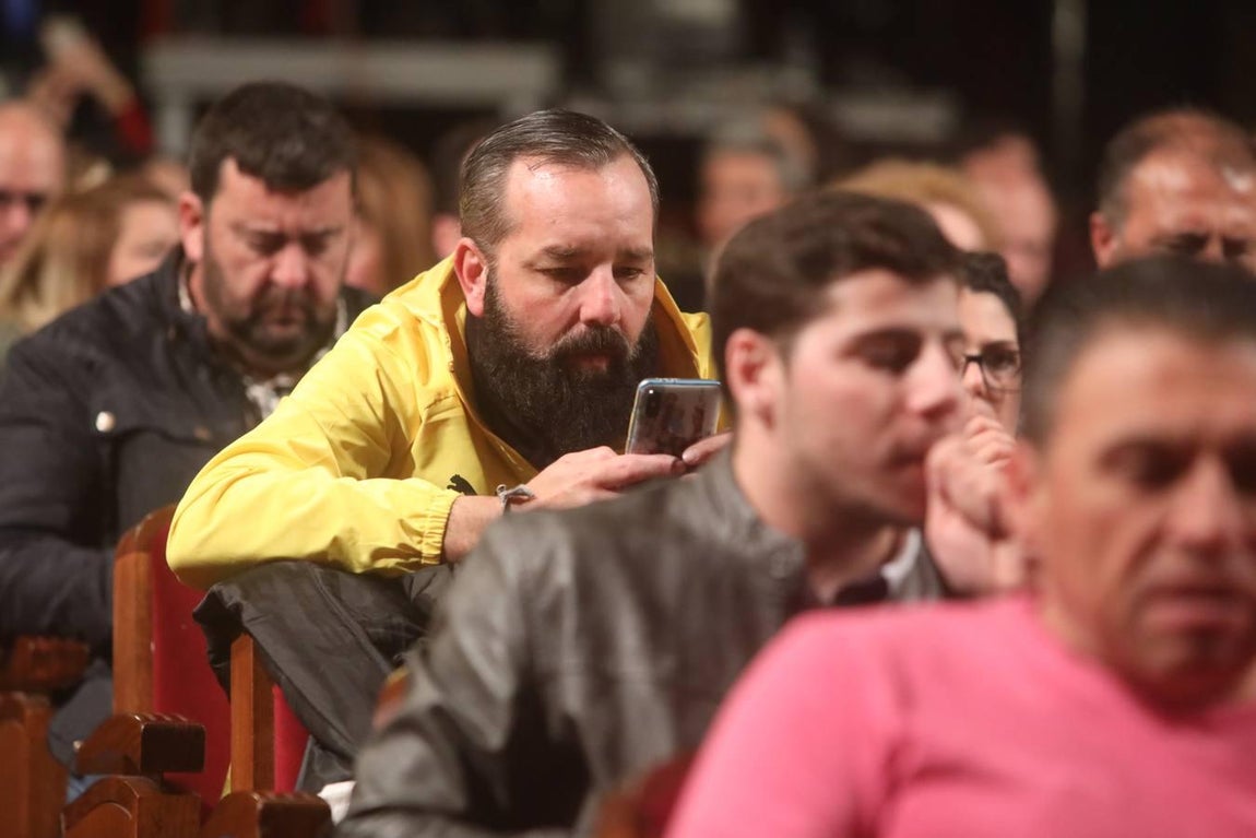 FOTOS: ¿Has ido al Falla este martes? ¡Búscate!