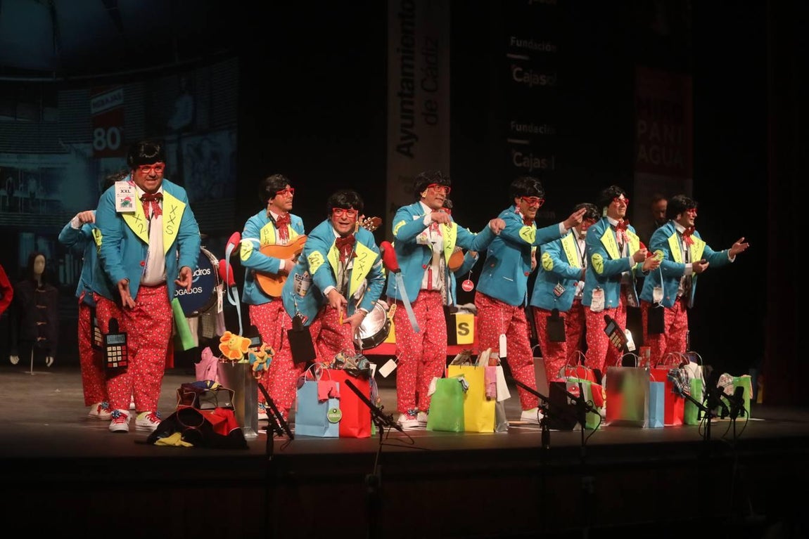 FOTOS: chirigota Los que no se pierden una en el COAC 2019