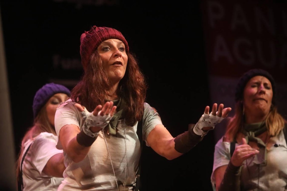 FOTOS: comparsa Las cachivache en el COAC 2019