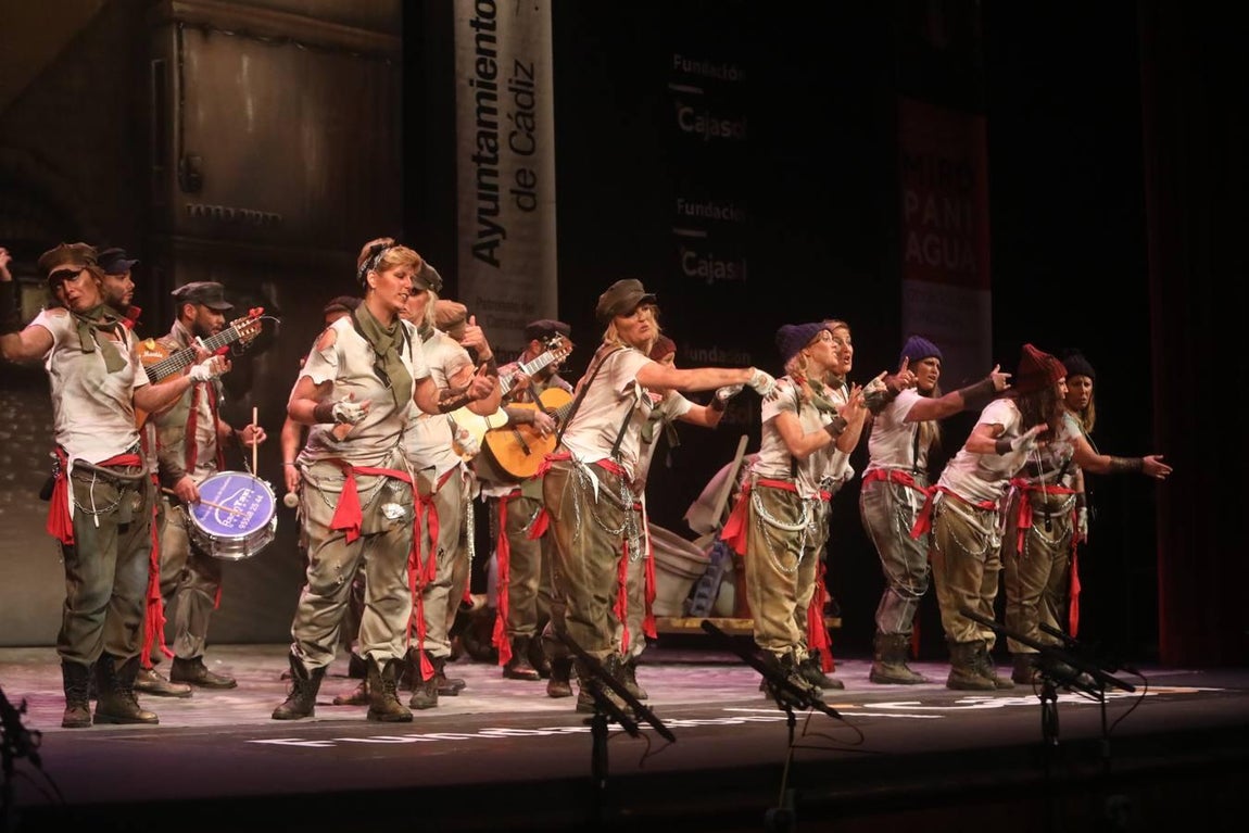 FOTOS: comparsa Las cachivache en el COAC 2019