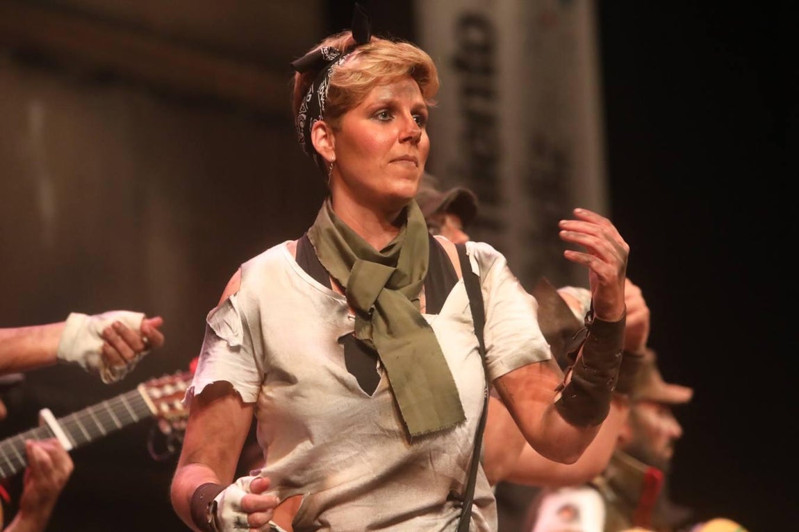 FOTOS: comparsa Las cachivache en el COAC 2019