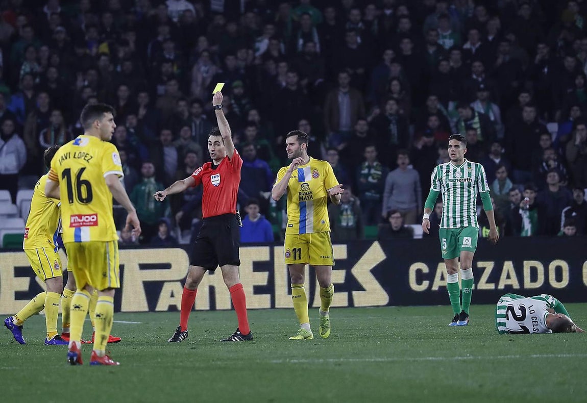 El partido Betis - Espanyol, en imágenes