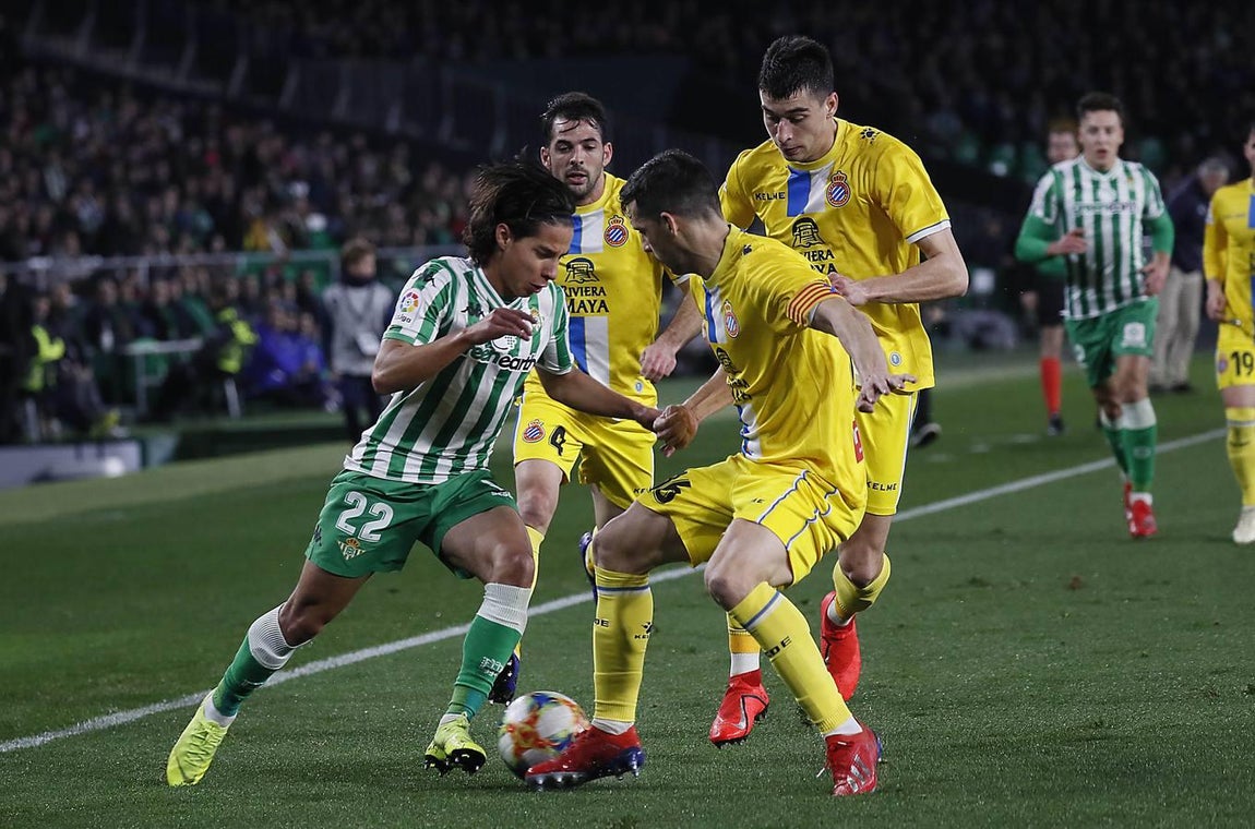 El partido Betis - Espanyol, en imágenes