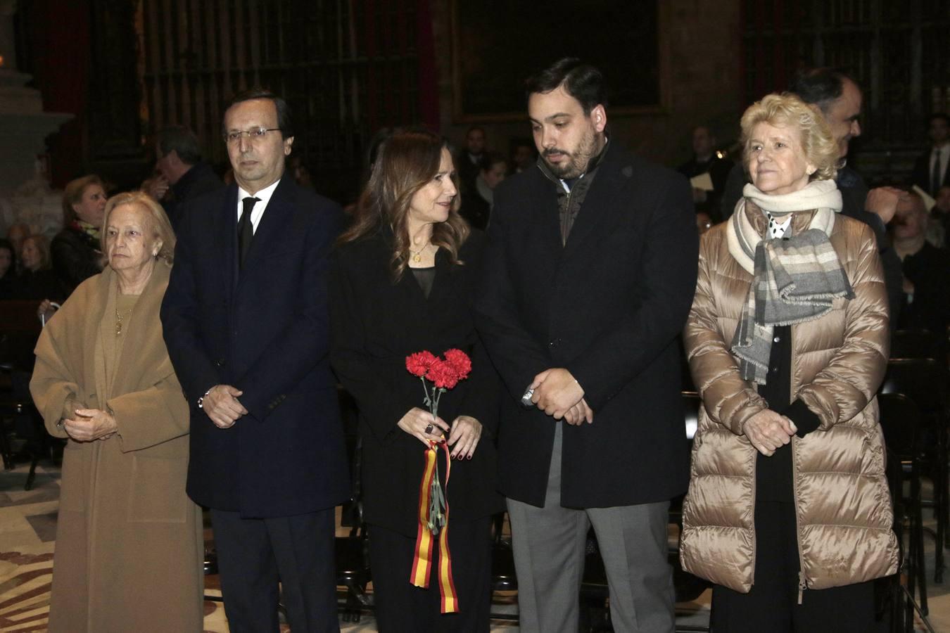 Misa en recuerdo de Alberto y Ascen en la Catedral de Sevilla