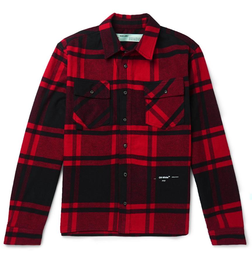 Camisa a cuadros de Off-White. Un clásico absoluto, la camisa de franela, en este caso con estampado a cuadros en rojo y negro (Precio: 1075 euros)