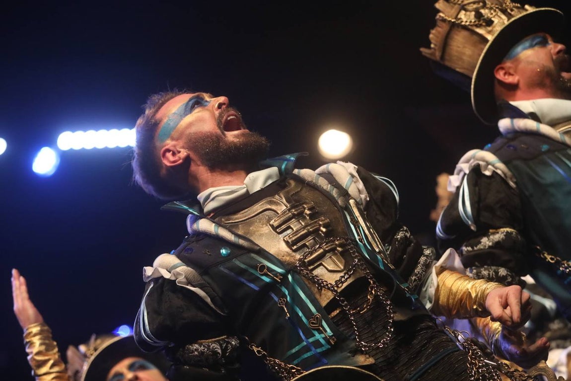 FOTOS: comparsa El cerrojero