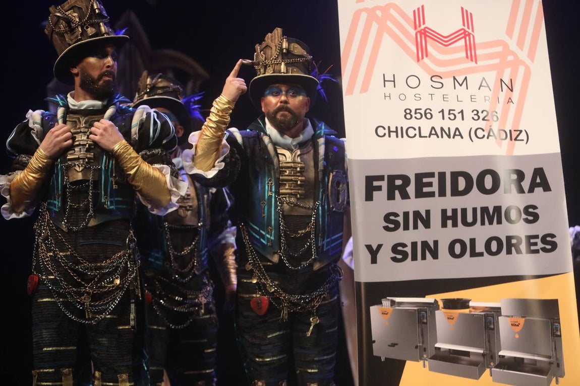 FOTOS: comparsa El cerrojero