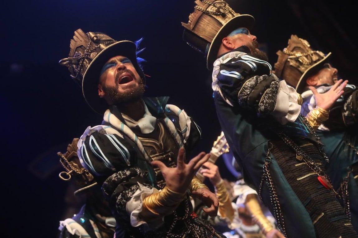 FOTOS: comparsa El cerrojero