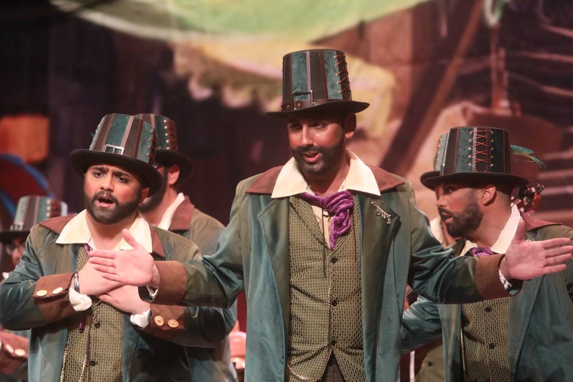 La función del primer viernes de Falla, en imágenes