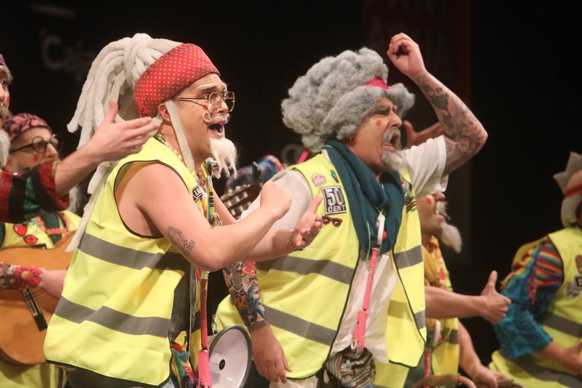 FOTOS: Chirigota Los Yayoflauta en el COAC 2019