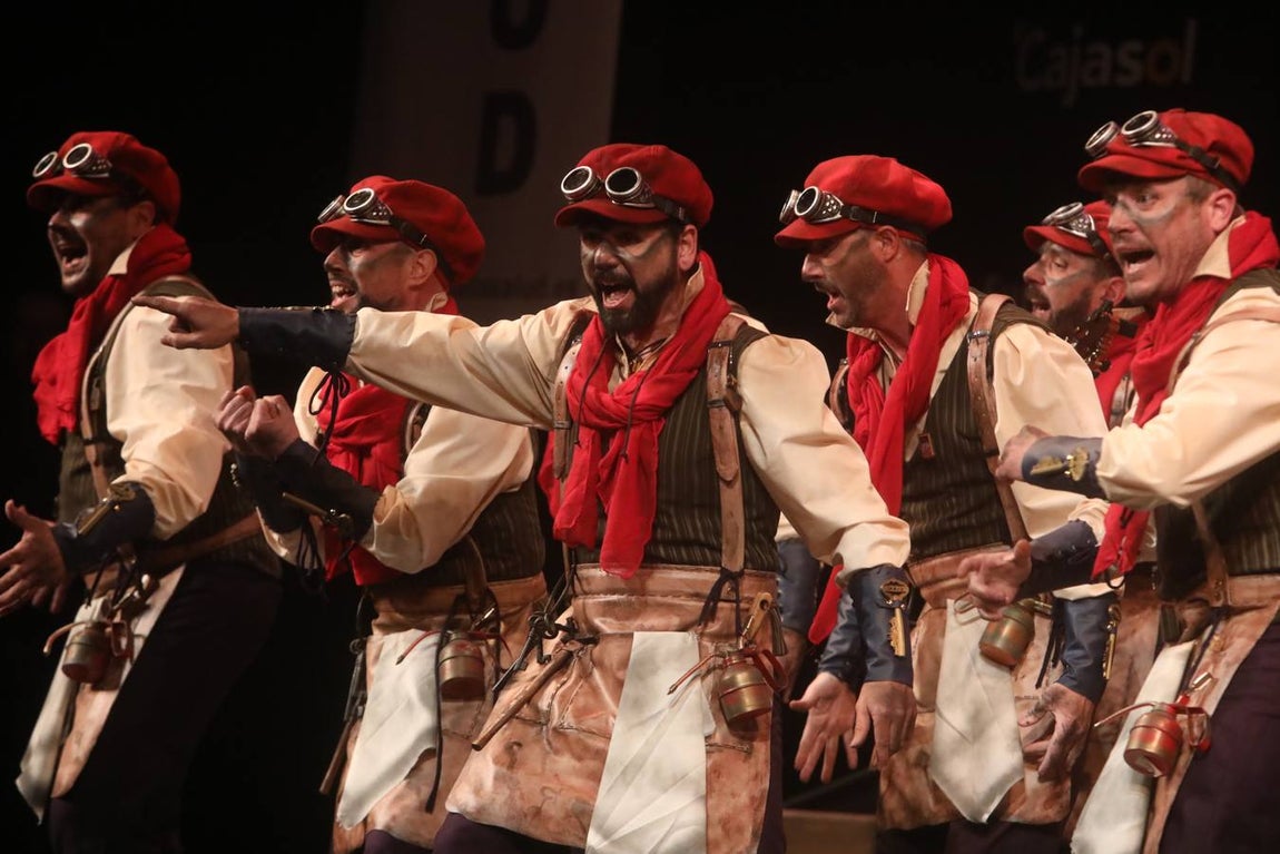 FOTOS: Comparsa La Llave en el COAC 2019