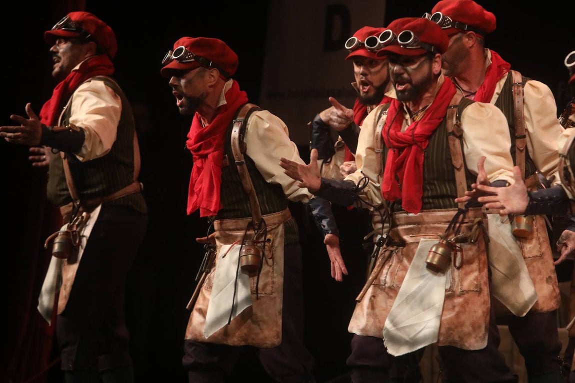 FOTOS: Comparsa La Llave en el COAC 2019