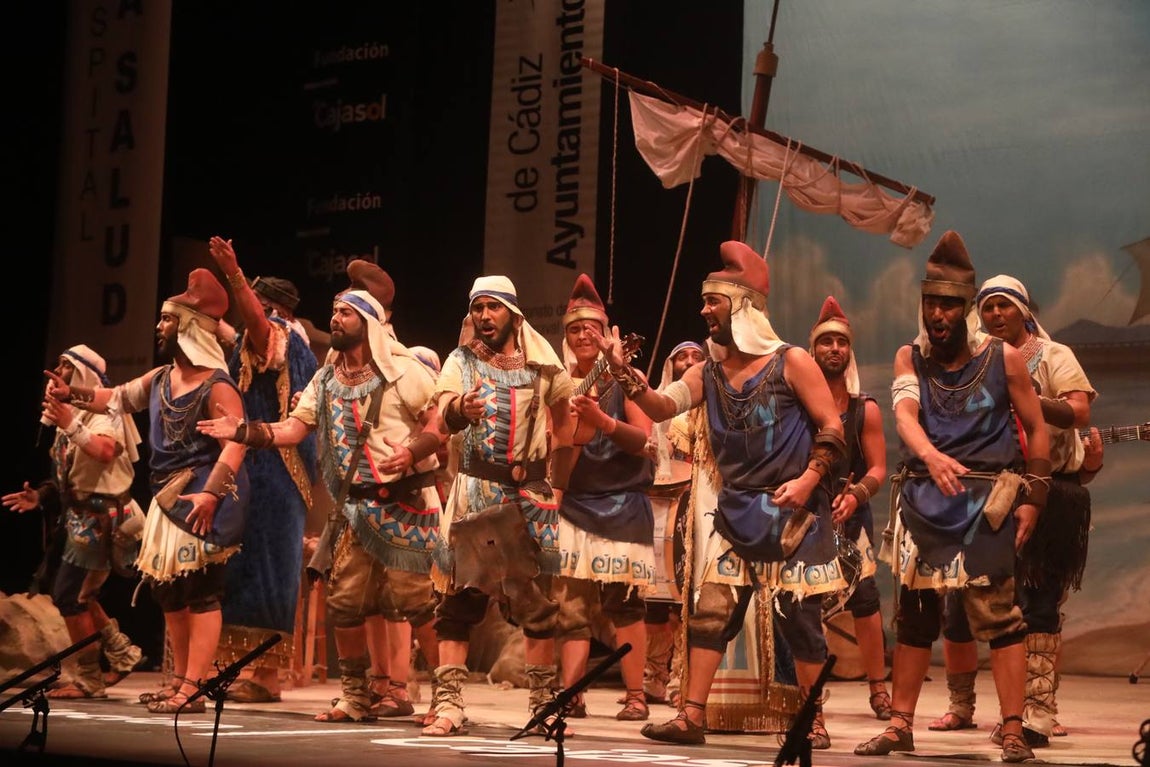 FOTOS: Comparsa La Tierra Prometida en el COAC 2019