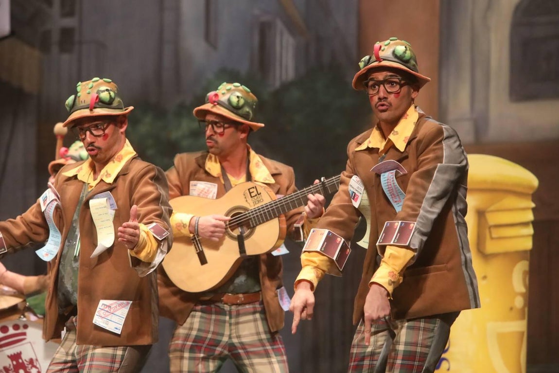 FOTOS: Chirigota Los Morosos en el COAC 2019