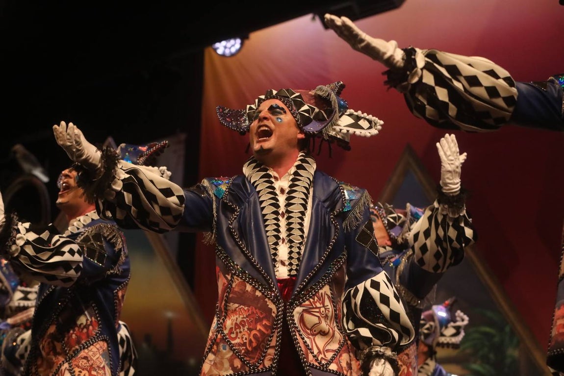 FOTOS: comparsa La gaditaníssima