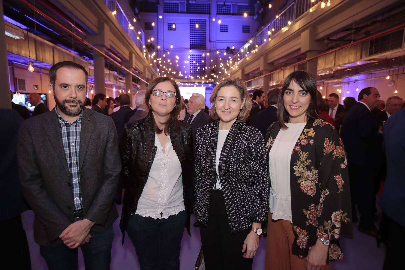 Alberto Barrios, Lucrecia Hevia Beltrán, Pilar Delicado Fernández y María León