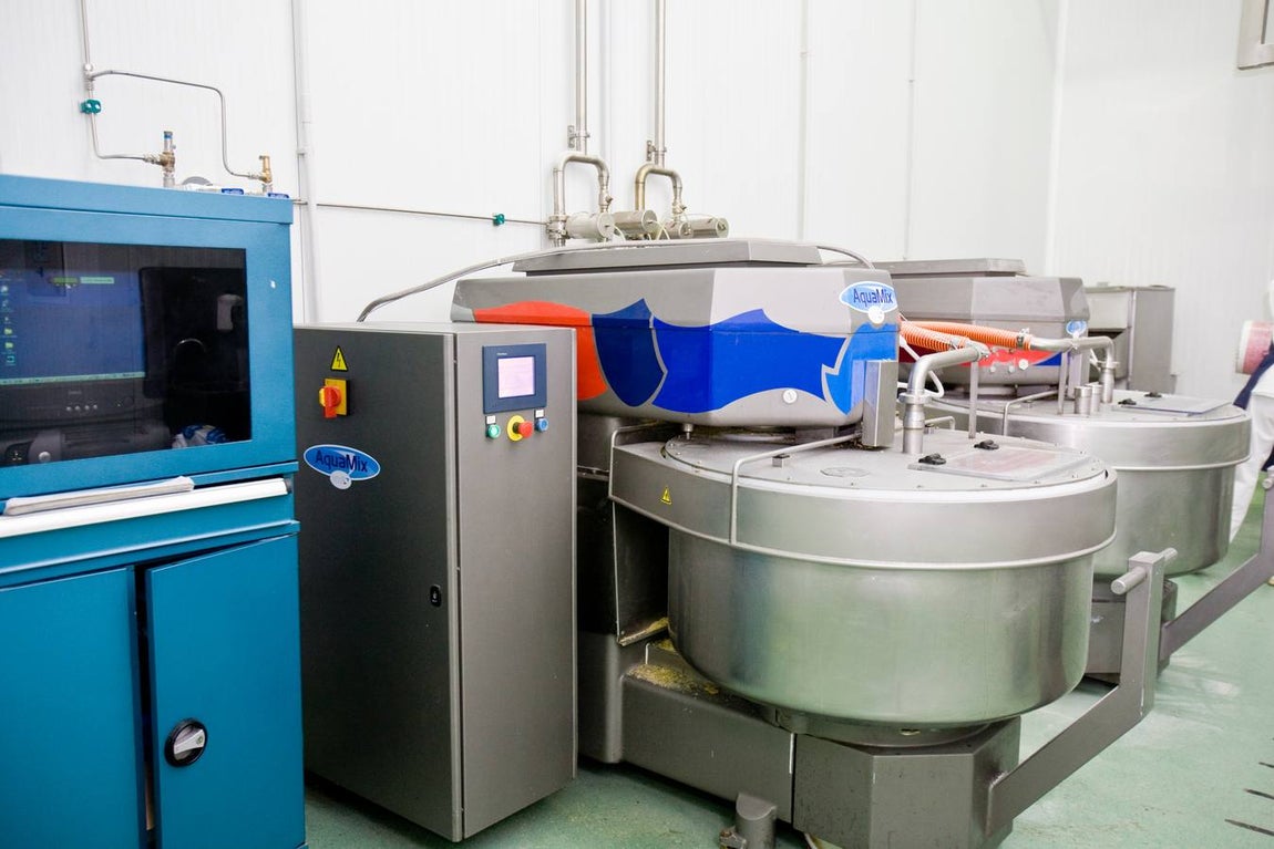 Inés Rosales o cómo hacer 400.000 tortas de aceite cada día