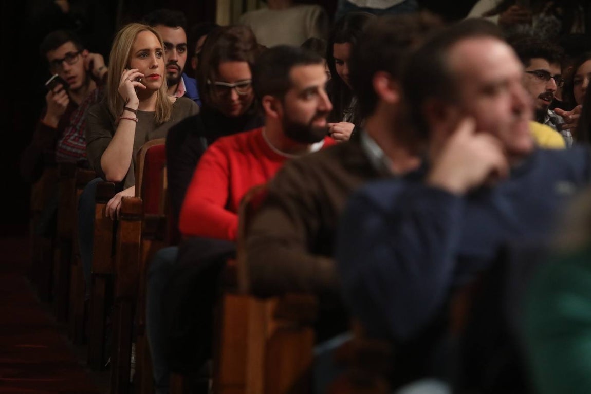 ¿Estás en la sesión de domingo del COAC en el Falla? ¡Búscate!