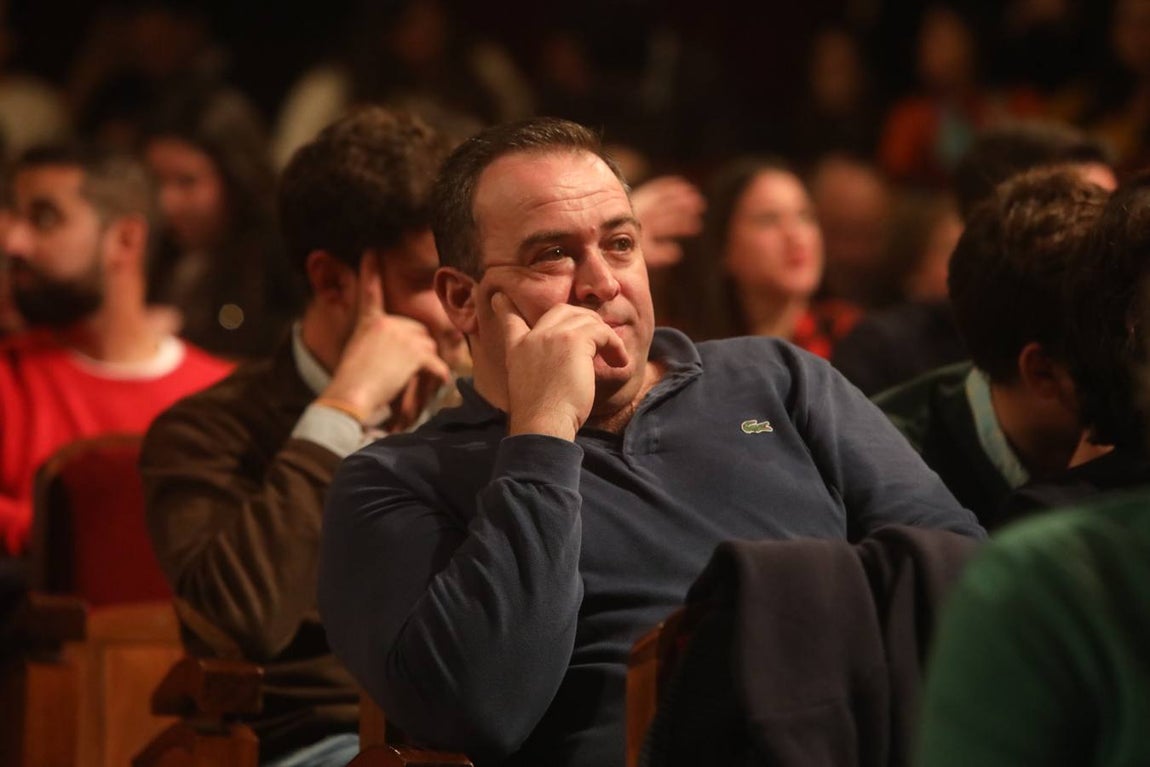 ¿Estás en la sesión de domingo del COAC en el Falla? ¡Búscate!