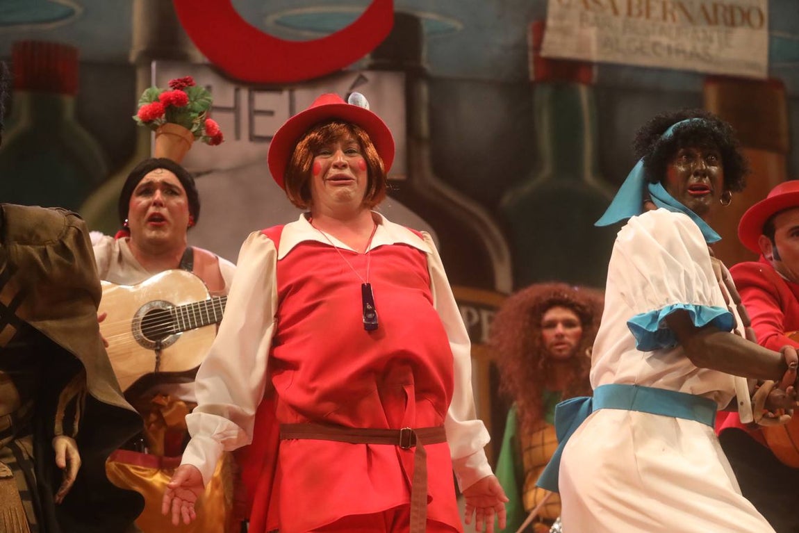 FOTOS: chirigota Los que vienen de etiqueta