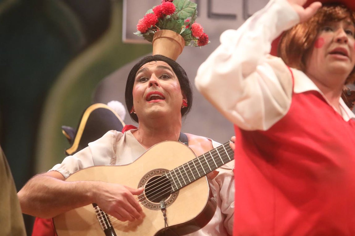 FOTOS: chirigota Los que vienen de etiqueta