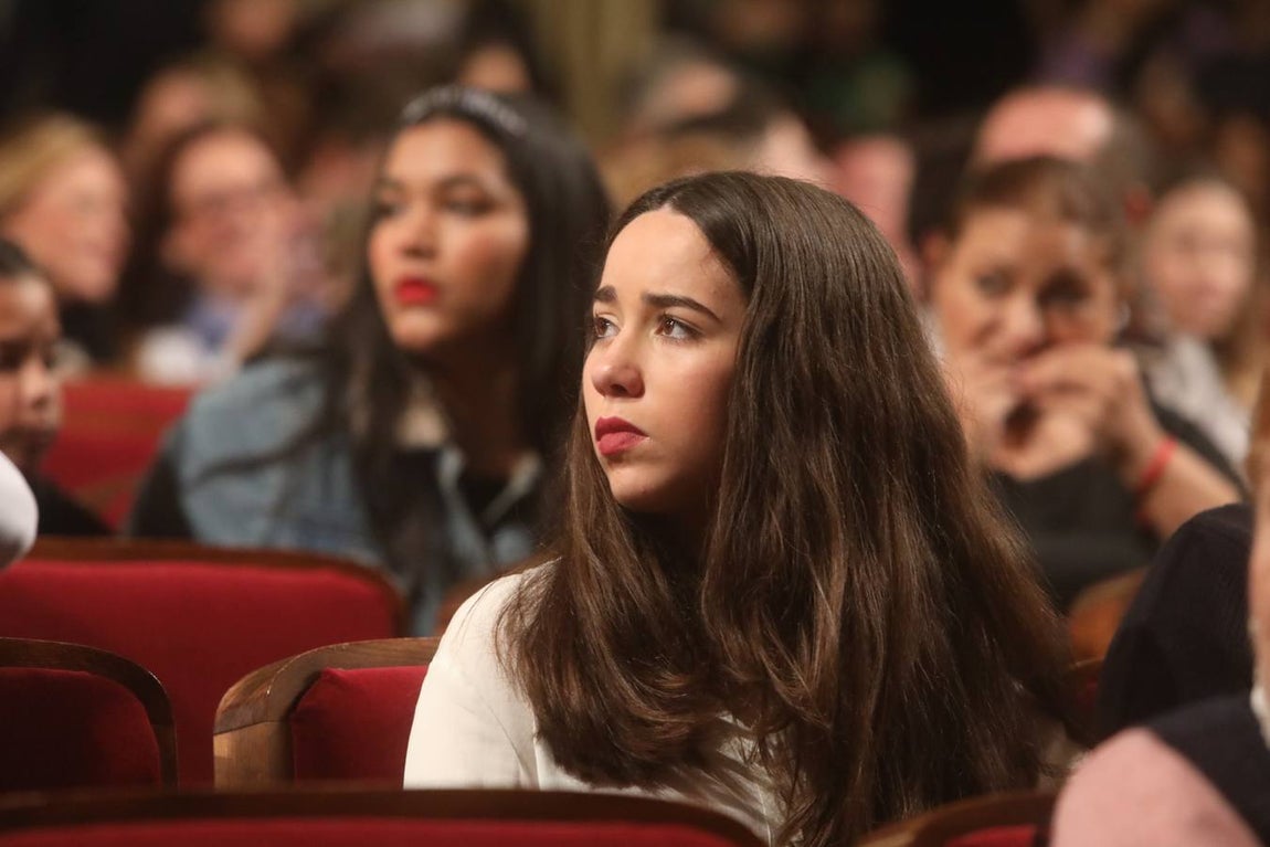Lunes de COAC en el Falla. ¡Búscate en las fotos!