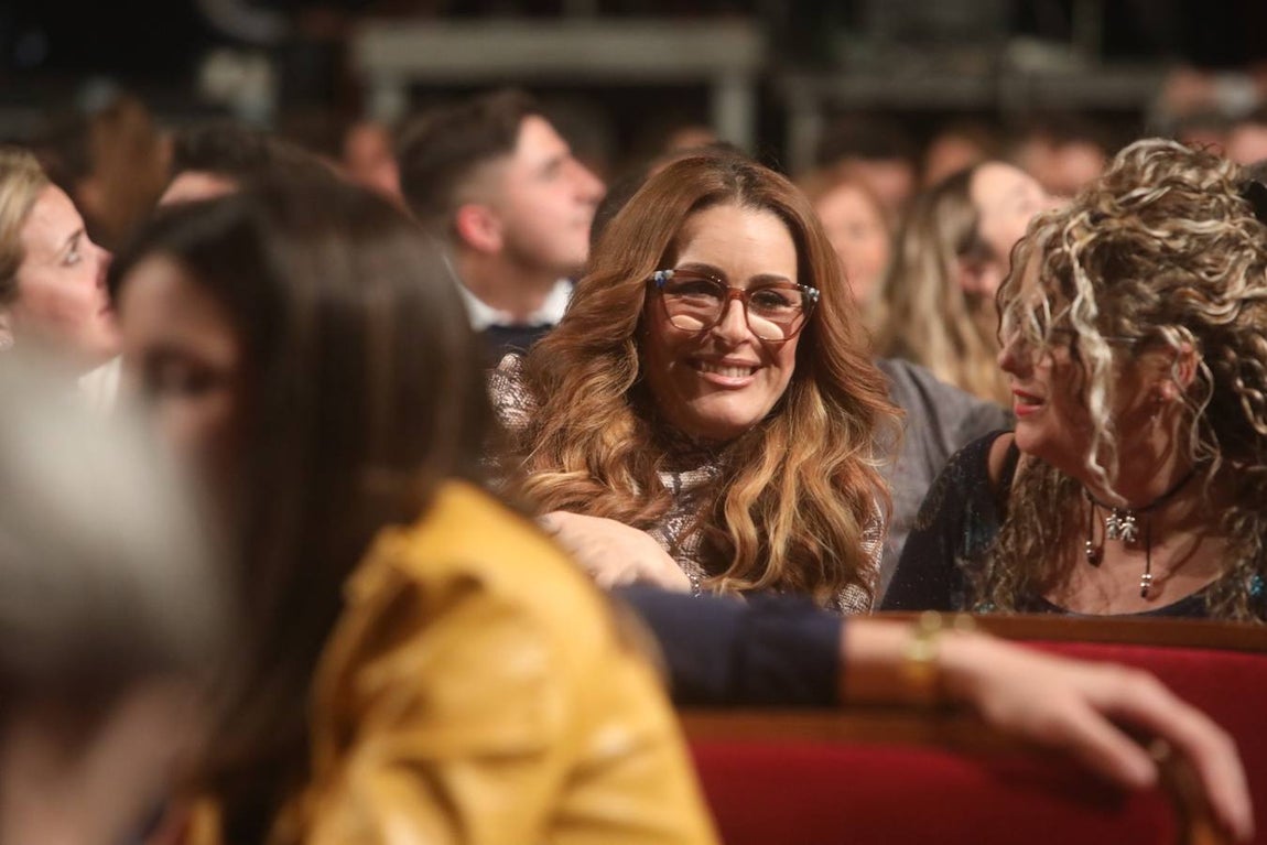 Lunes de COAC en el Falla. ¡Búscate en las fotos!