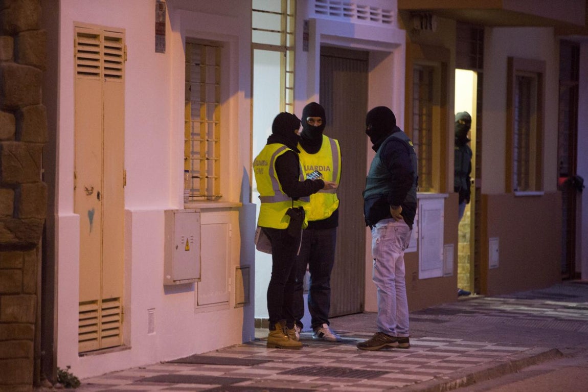 FOTOS: Operación contra el narcotráfico en La Línea