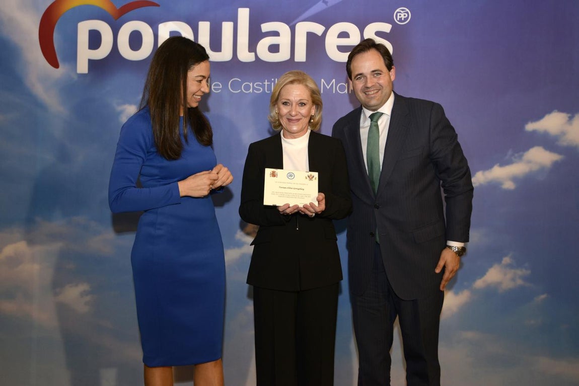 El PP se acuerda de los suyos