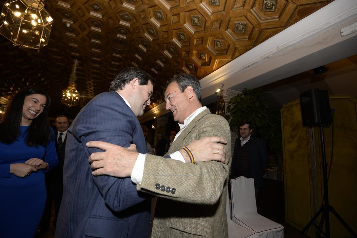 El PP se acuerda de los suyos