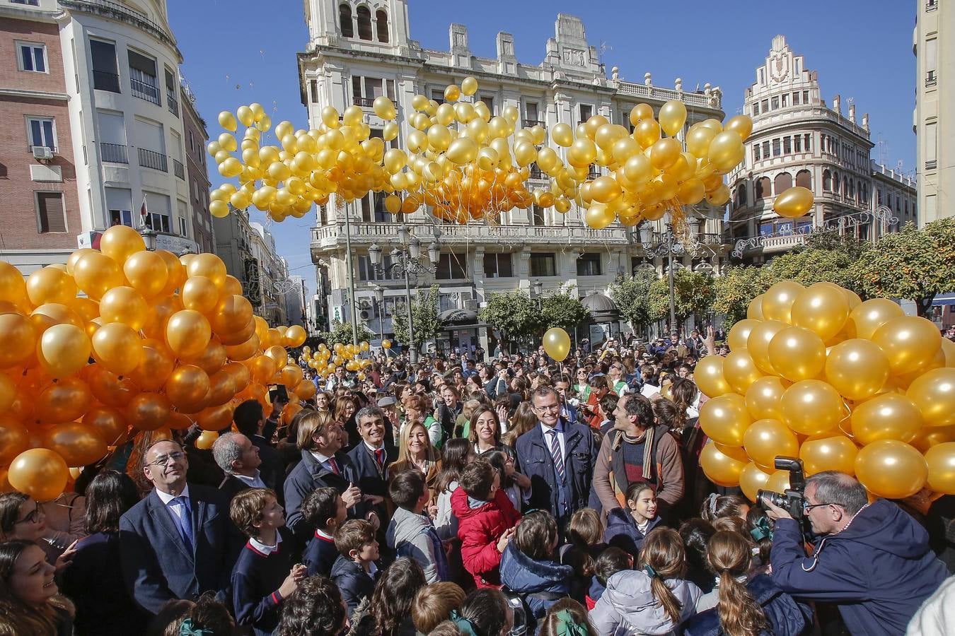 El día contra el cáncer infantil en Córdoba, en imágenes