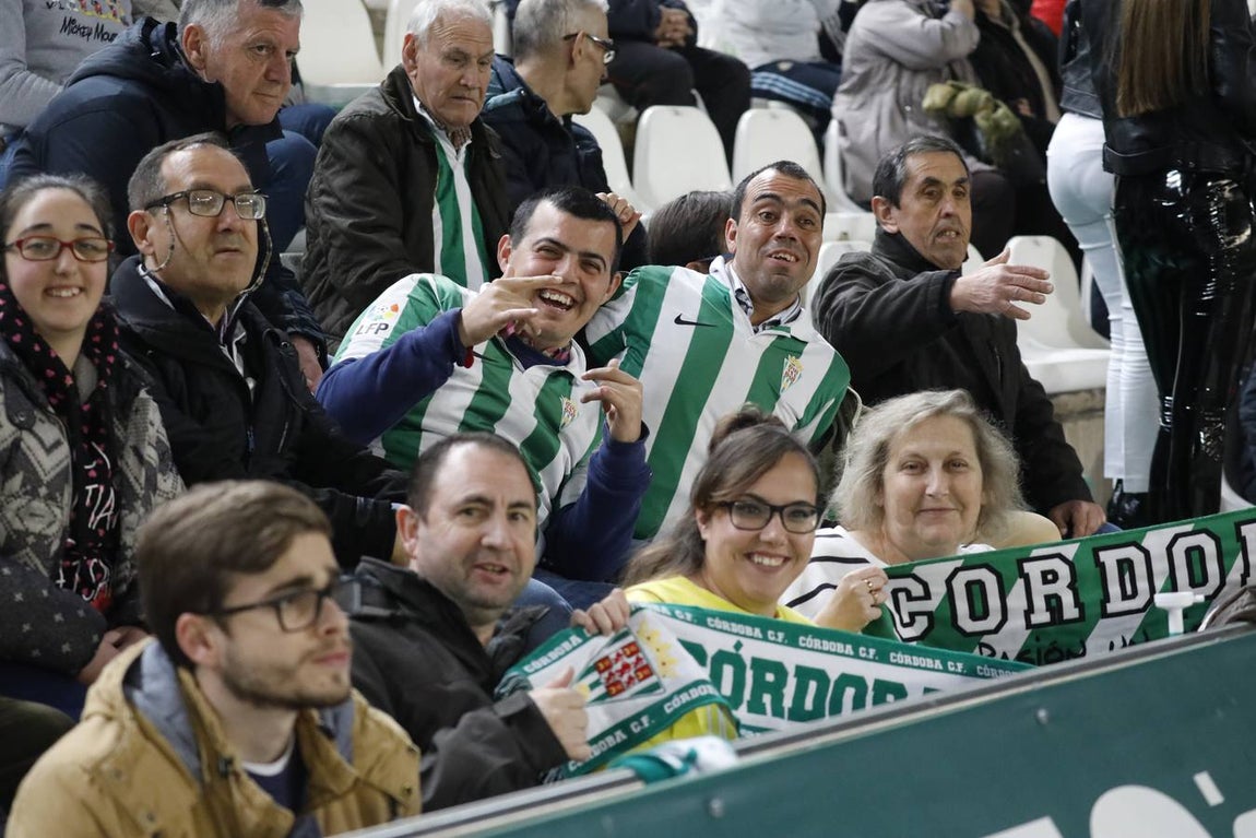 La afición en el Córdoba CF-Granada CF, en imágenes