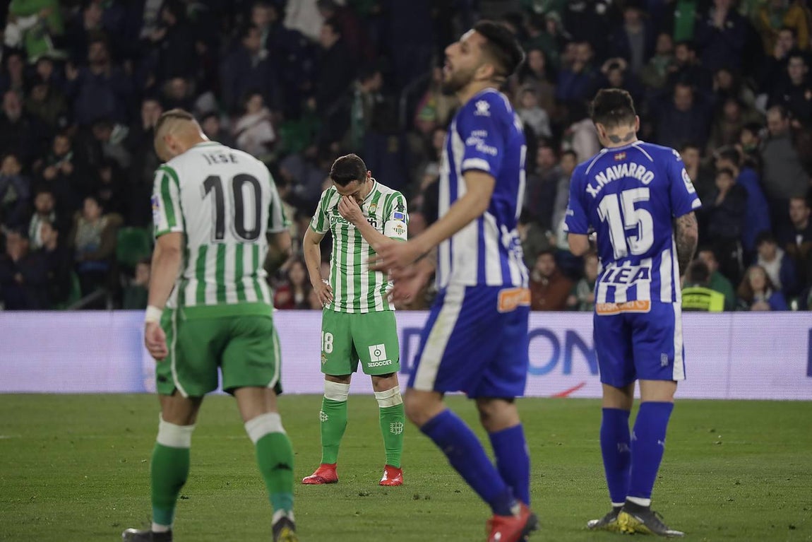 El Betis-Alavés (1-1), en imágenes