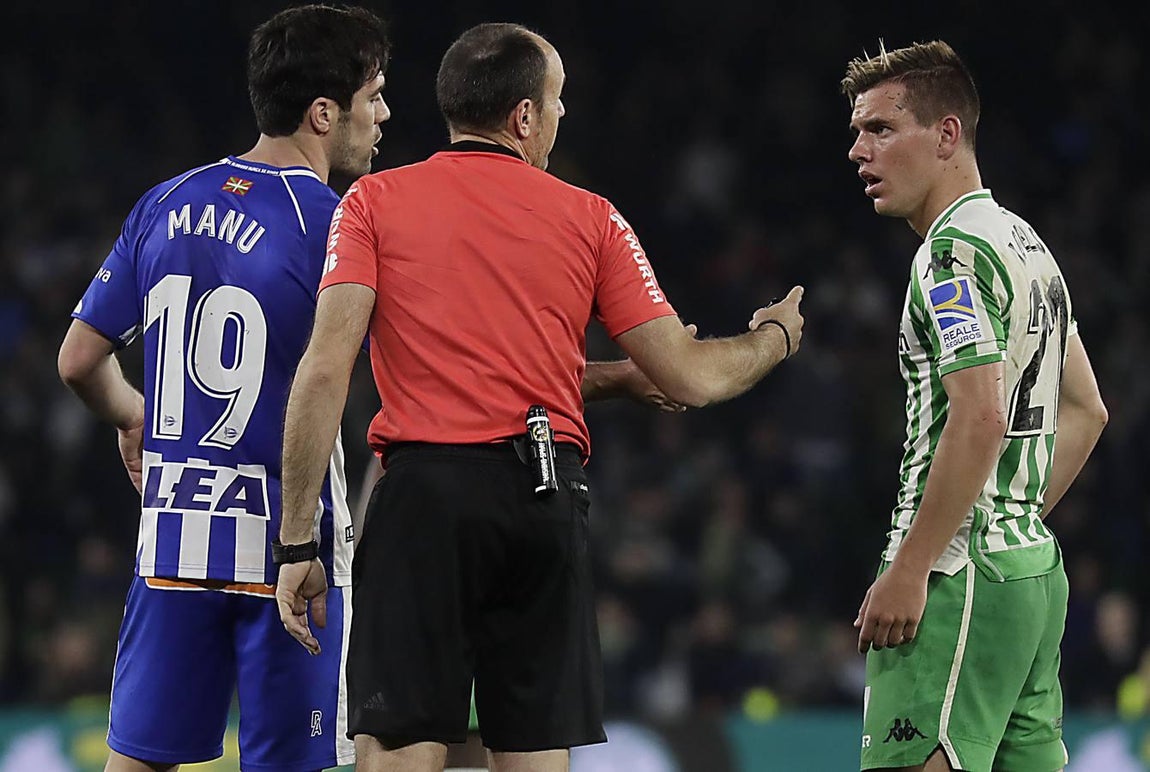 El Betis-Alavés (1-1), en imágenes