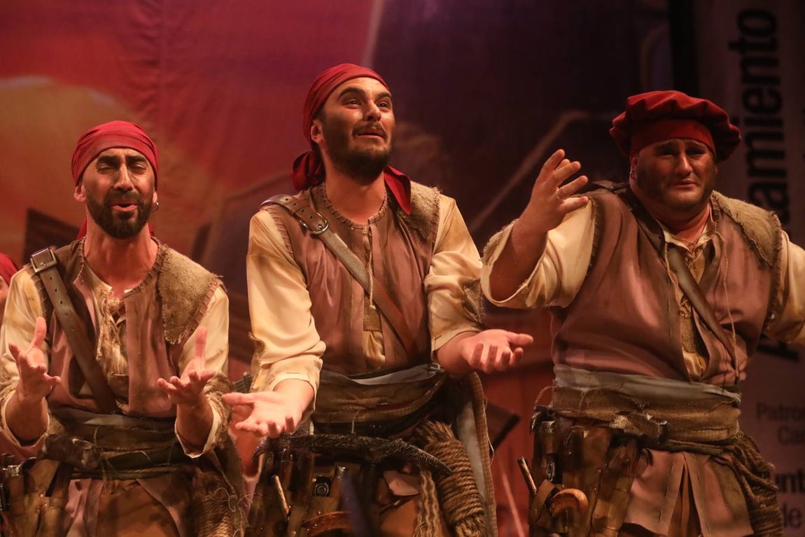 FOTOS: Comparsa A base de palos en el COAC 2019