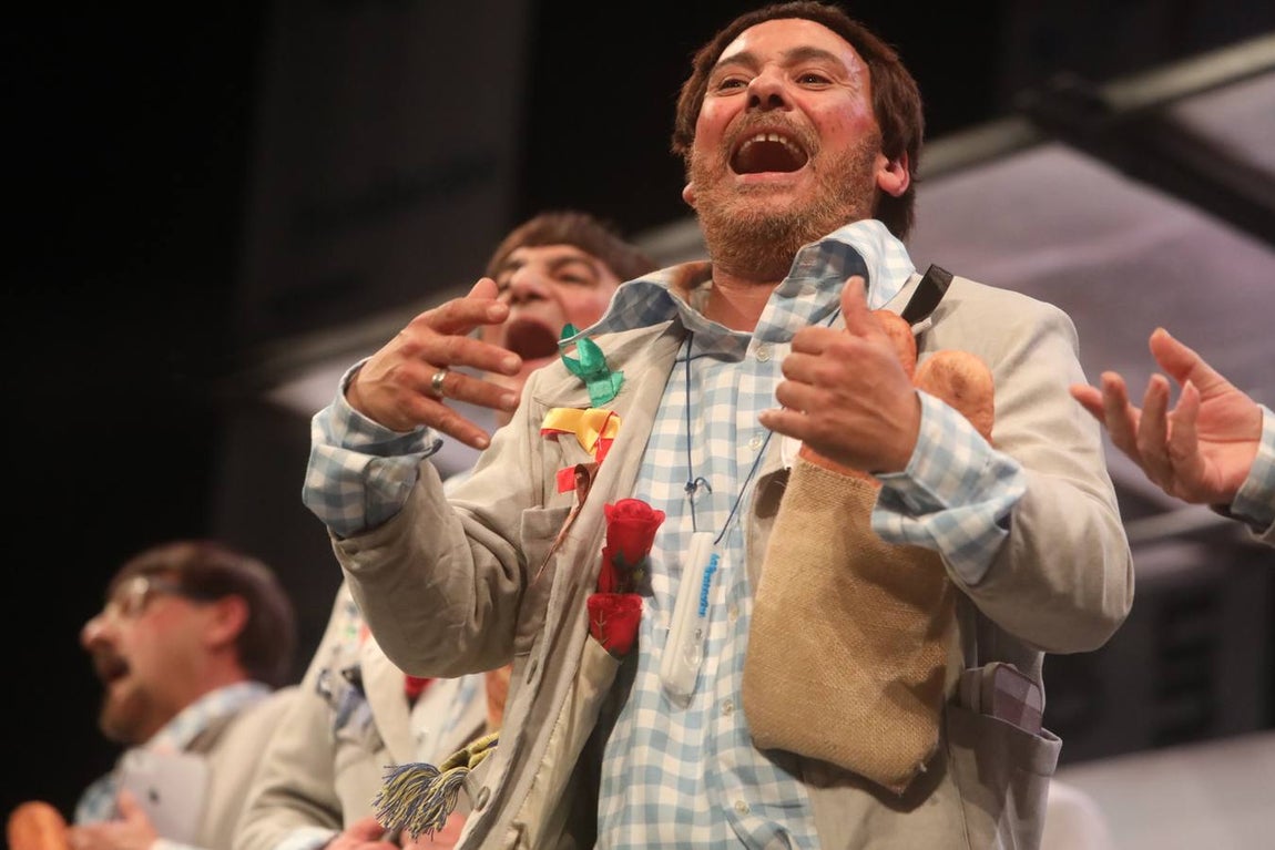 FOTOS: Chirigota Los cachito pan en el COAC 2019