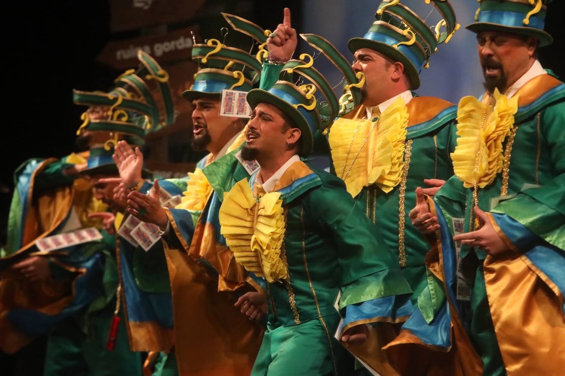 FOTOS: Chirigota Cosas del destino en el COAC 2019