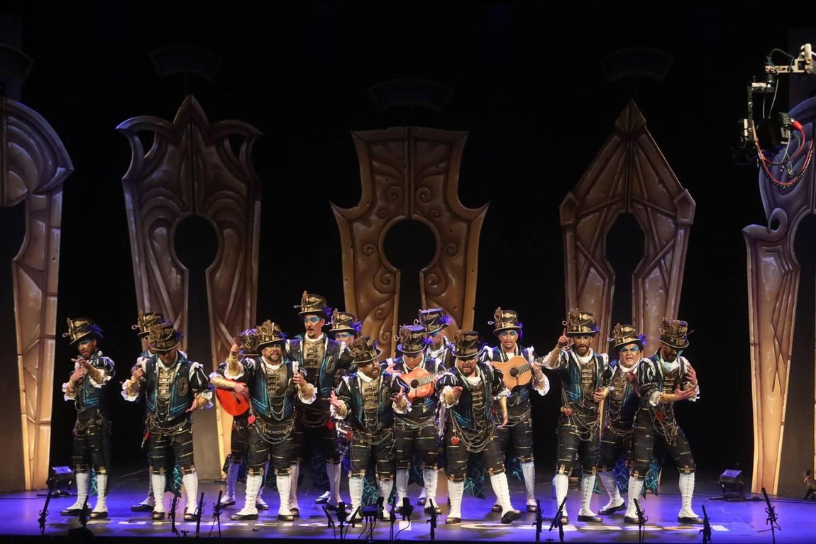 FOTOS: comparsa El cerrojero