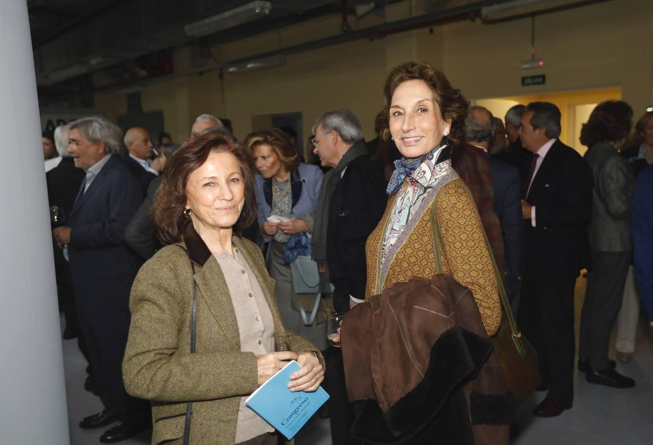 Fátima Halcón y Ana María Abascal