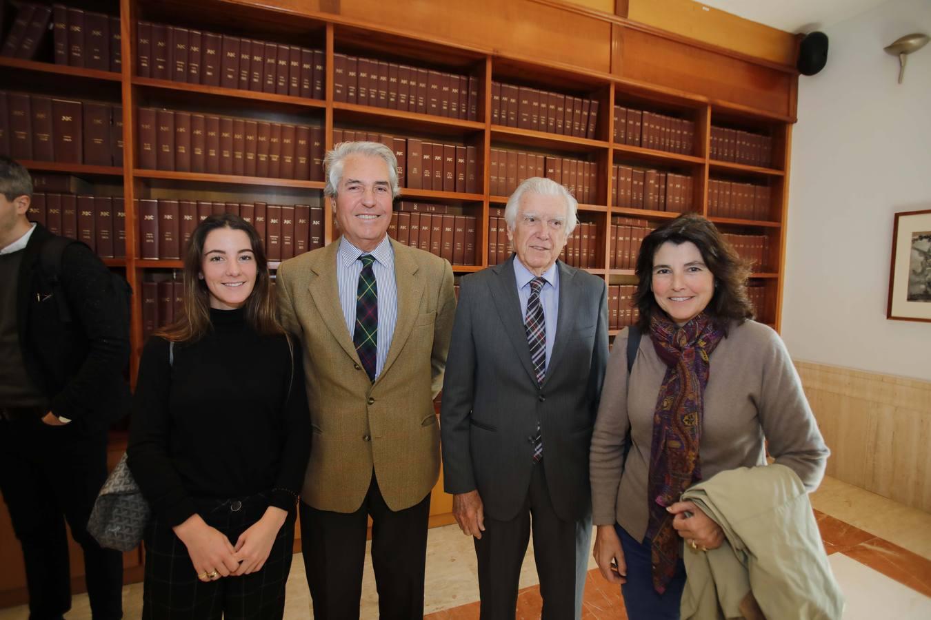 Beatriz Mora Figueroa, Javier de Bethencourt, Iván Bemán y Cristina Borrego