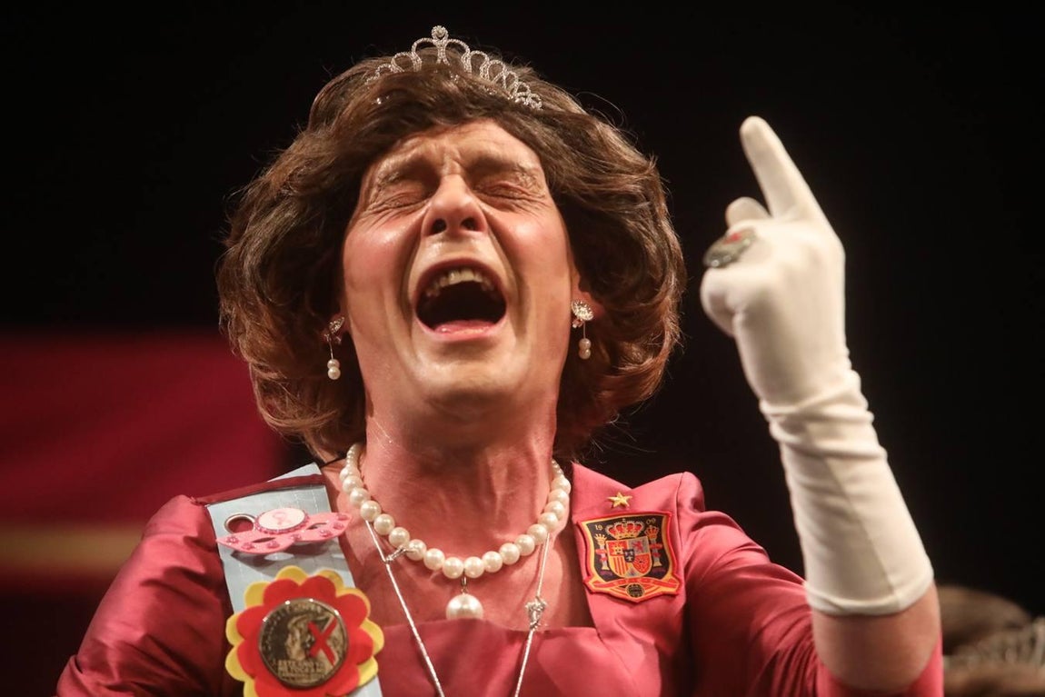 FOTOS: chirigota Este año ya me toca a mí