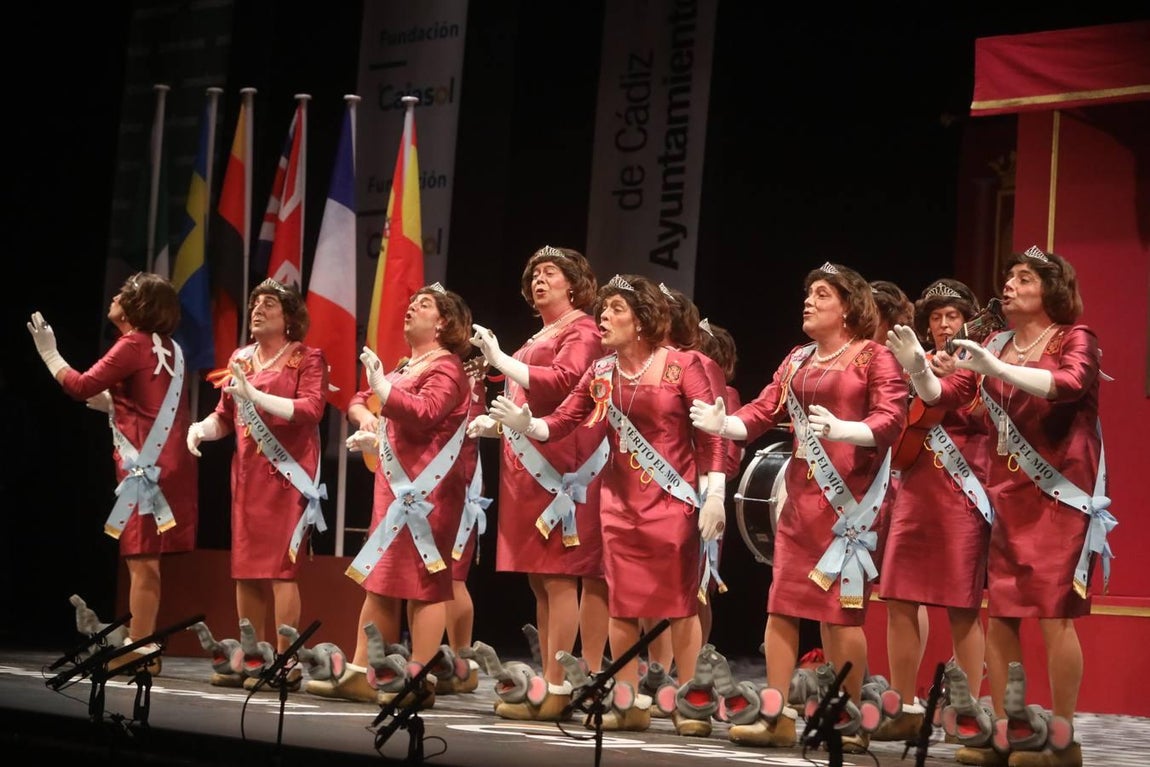 FOTOS: chirigota Este año ya me toca a mí