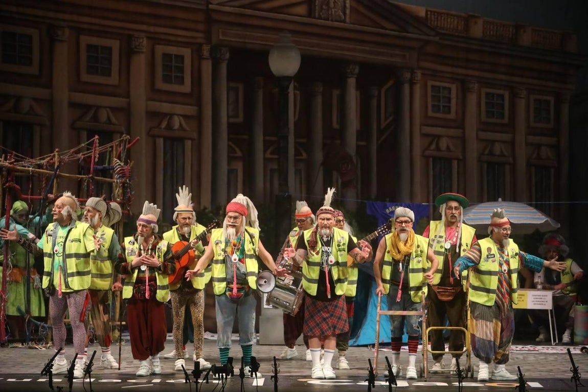 FOTOS: Chirigota Los Yayoflauta en el COAC 2019