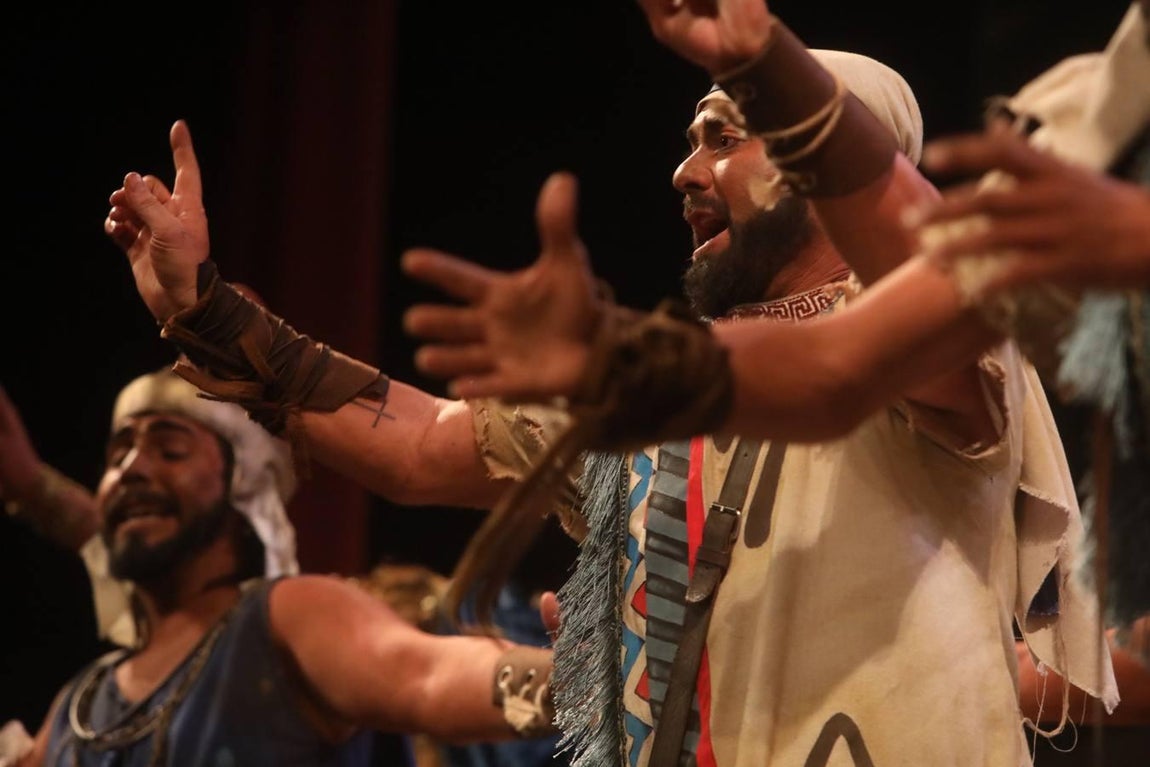 FOTOS: Comparsa La Tierra Prometida en el COAC 2019