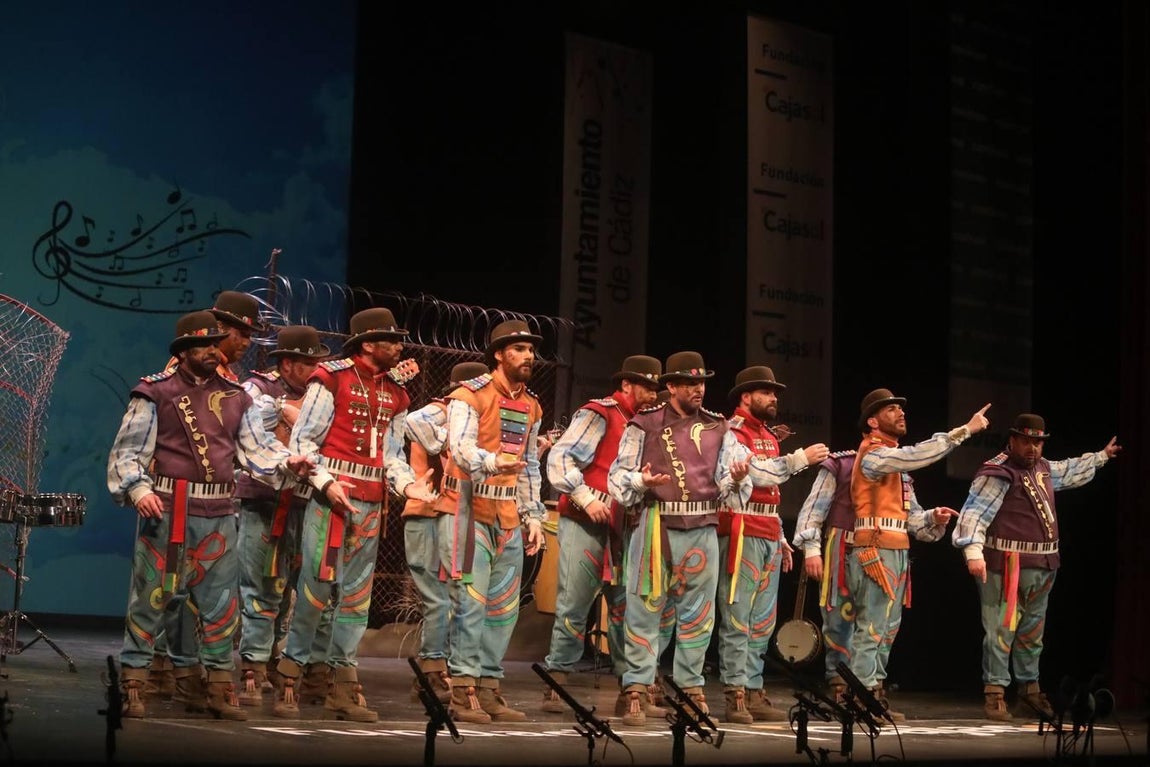 FOTOS: Comparsa Músicos Sin Fronteras en el COAC 2019