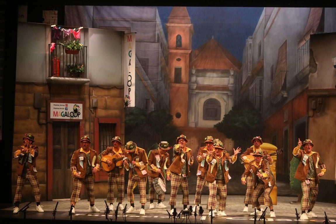 FOTOS: Chirigota Los Morosos en el COAC 2019