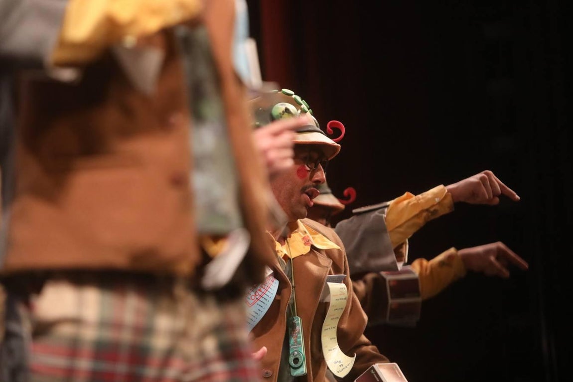 FOTOS: Chirigota Los Morosos en el COAC 2019