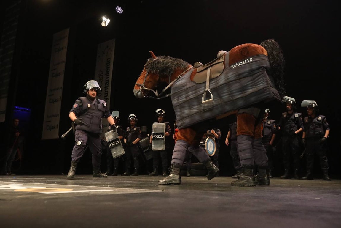 FOTOS: chirigota Los jarabe de palo