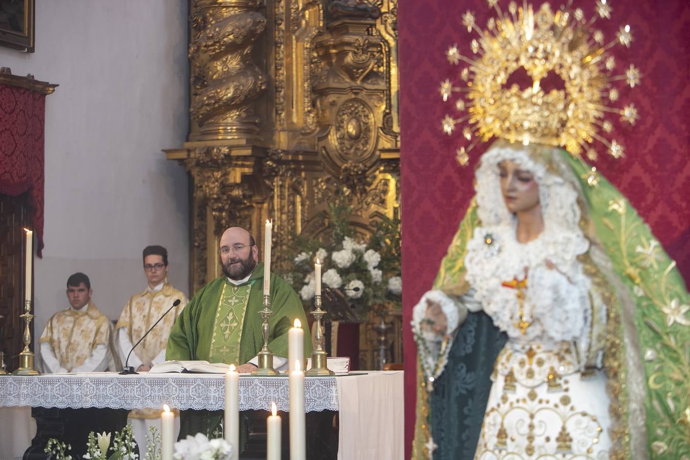 La imposición del fajín de general a la Esperanza de Córdoba, en imágenes